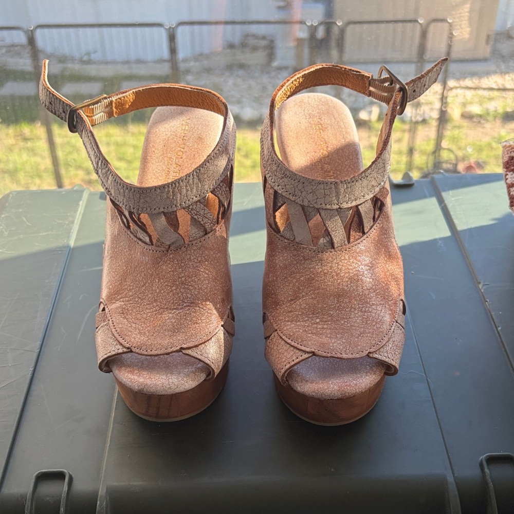 Very Volatile Tan Wedge Sandals